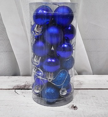 Shiny and Matte Christmas Ball Ornaments Decoration