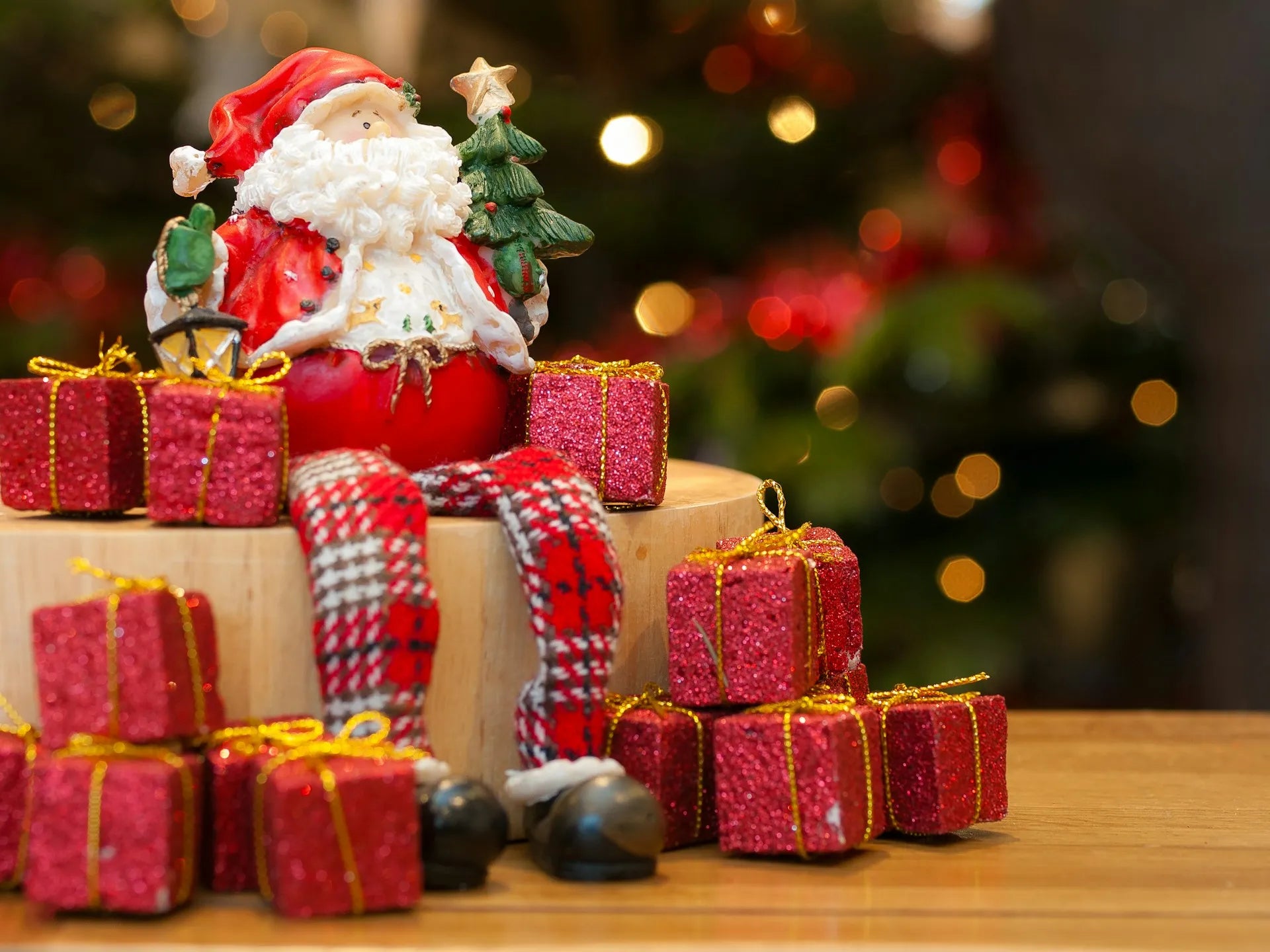 shop christmas deocrations for cozy festive home