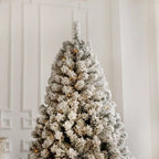 Pre-lit Snow Flocked Artificial Christmas Tree 7'