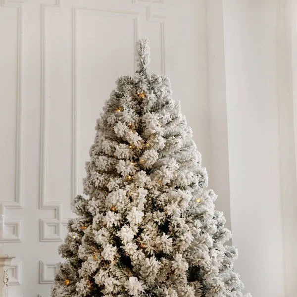 Pre-lit Snow Flocked Artificial Christmas Tree 7'