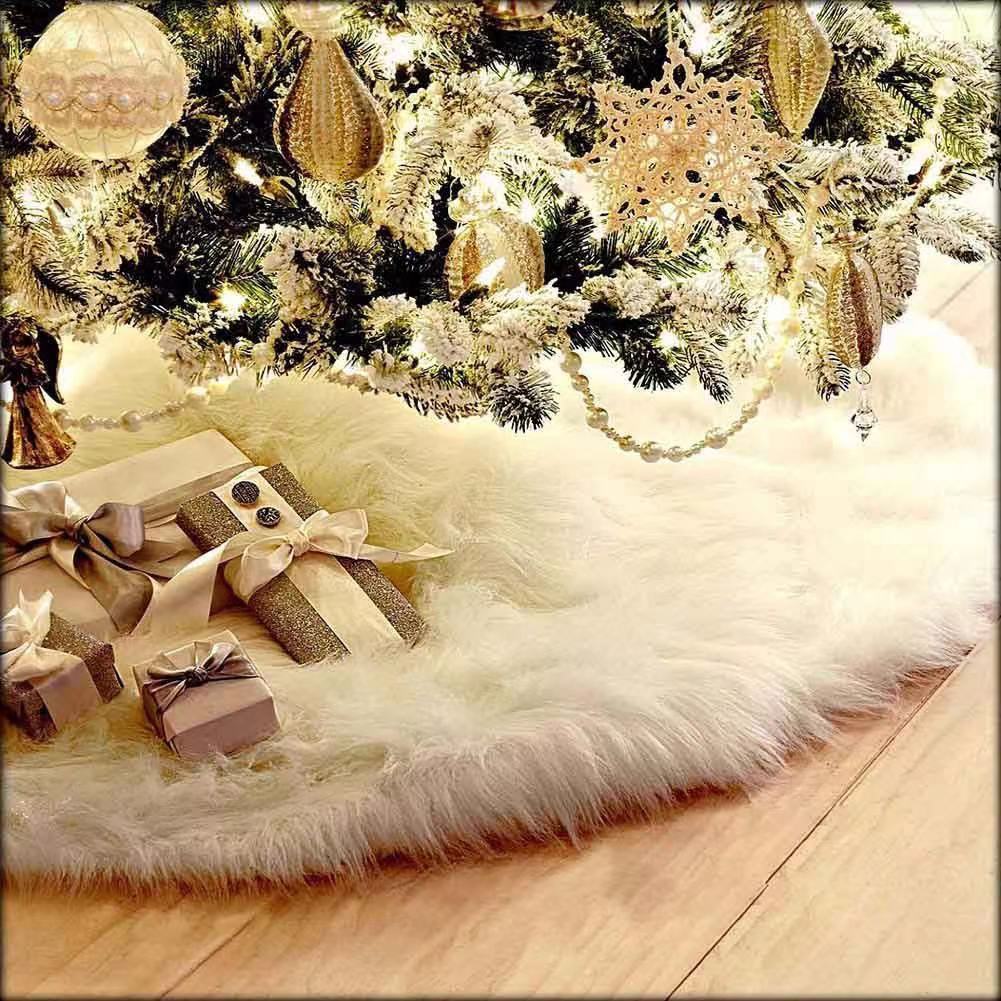 Christmas Plush Tree Skirt - White Elegant Holiday Decor